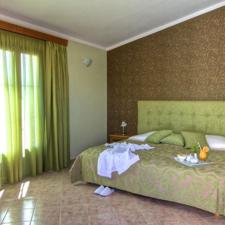 Sweety Club Solimar Emerald Rethymno  Exterior photo